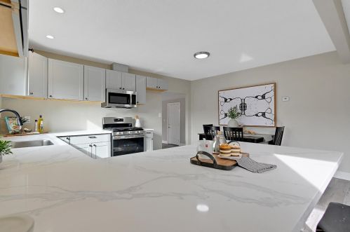 2094 California St, Sutter CA 95982-2532 exterior