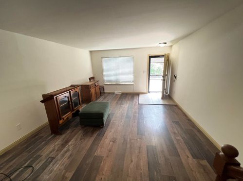 6104 Port Ave, Milwaukee WI  53223-4118 exterior