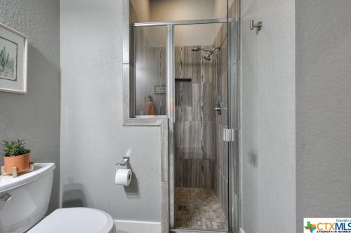 1044 Pegasus Dr, Spring Branch TX 78070 exterior