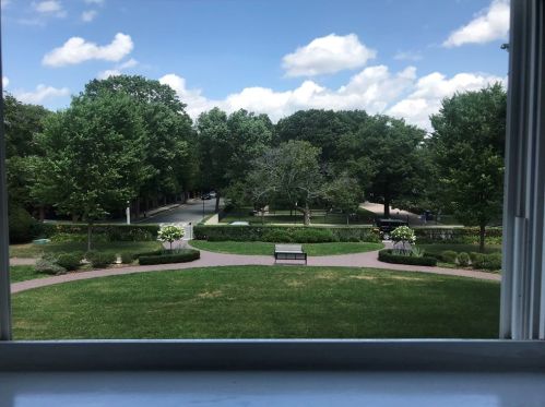 44 Browne St, Brookline MA  02446-7099 exterior