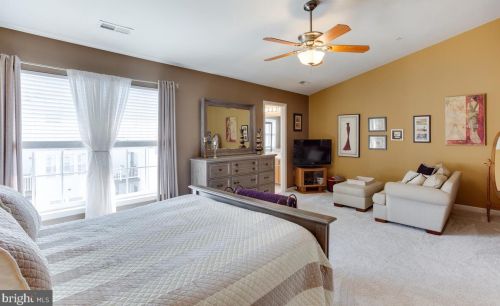 3512 Dental Ct, Edgewater MD 21037-2684 exterior