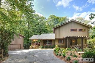 274 Sassafras Ct, Highlands, NC 28741-7148