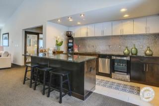 4100 Edmunds St, Seattle WA  98116-4554 exterior