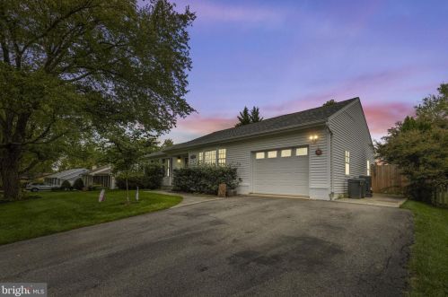 14921 Clavel St, Rockville MD  20853-1545 exterior