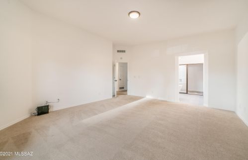 5860 Bright Star Dr, Tucson AZ  85718-3429 exterior