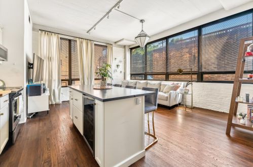 1855 Halsted St, Chicago, IL 60608-3455