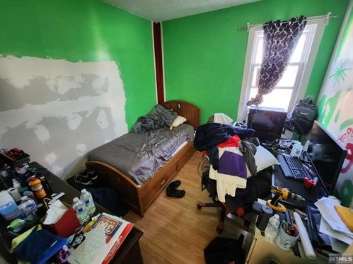 134 Jewell St, Outwater NJ 07026-3750 exterior