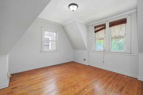 4232 Wellington Ave, Chicago IL 60641-5355 exterior