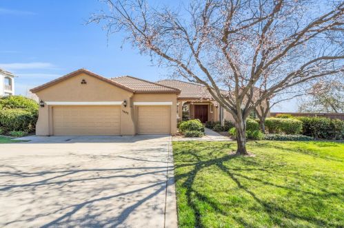 1403 Souza Dr, Folsom CA 95762-7559 exterior