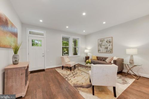 308 Rhode Island Ave, Washington DC  20001-1827 exterior