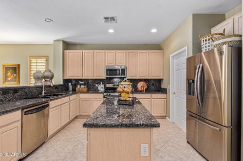 6771 Granite Dr, Chandler AZ  85249-9160 exterior