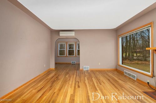 1662 136th St, Grant MI 49327-9643 exterior