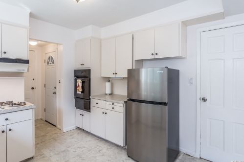 30 Emerson Pl, Valley Stream NY 11580-4101 exterior