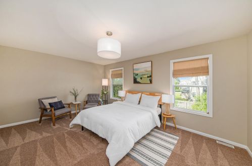 6906 Cypress Bay Dr, Kalamazoo MI 49009-7776 exterior