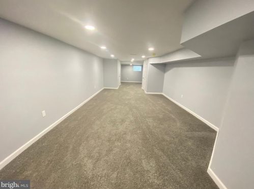 1655 Edgewood St, Philadelphia PA  19151-3912 exterior