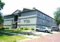 817 Tyler St, Topeka KS  66608-1537 exterior