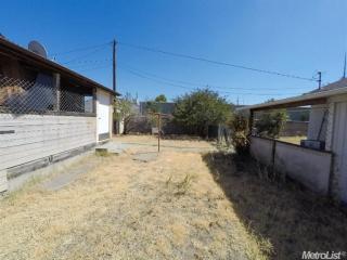 111 Elm St, Roseville, CA 95678-2505