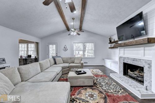 3241 Bunten Rd, Duluth GA 30096-3642 exterior