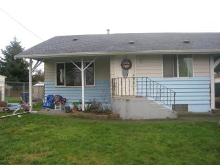 10652 4 Ave, Seattle WA  98177-4814 exterior