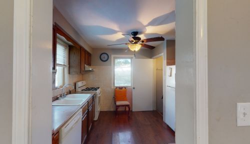 5538 Kenneth Ave, Chicago IL 60646-5906 exterior