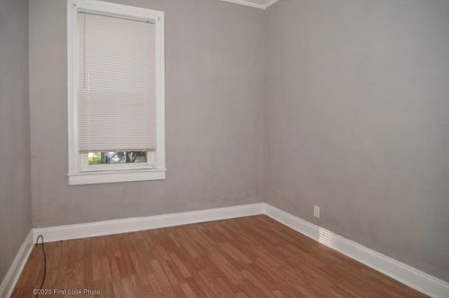 61 Transit St, Woonsocket RI 02895-5859 exterior