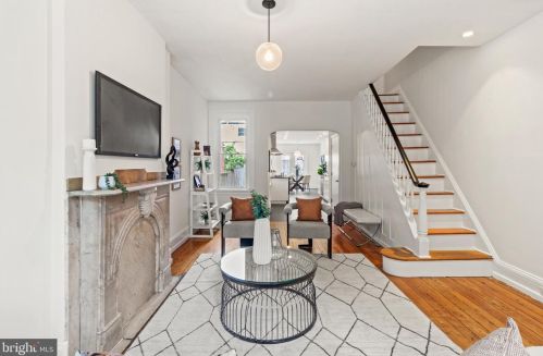 326 Dickinson St, Philadelphia PA 19147-6515 exterior