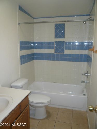 4678 25 St, Tucson AZ 85711-5420 exterior