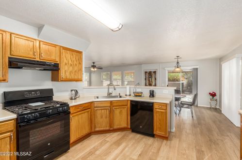 6180 Bramble St, Tucson AZ  85756-8785 exterior