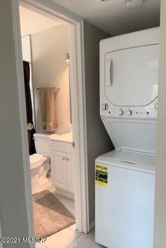 2202 Poquita Vis, Tucson AZ  85713-5128 exterior