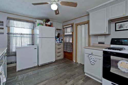 301 Orange St, Springfield MA 01108-1325 exterior