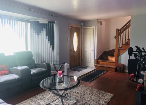 14520 Eggleston Ave, Chicago, IL 60827-2655