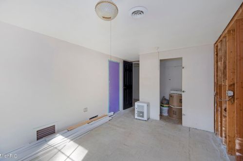 17600 197 Ave, Big Rapids MI 49307-9038 exterior