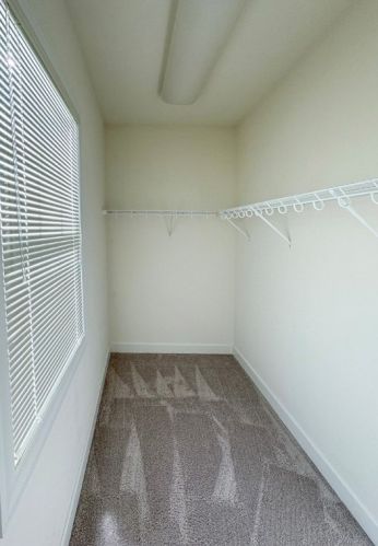 1531 Biltmore Ln, Pittsburgh PA 15217-4501 exterior