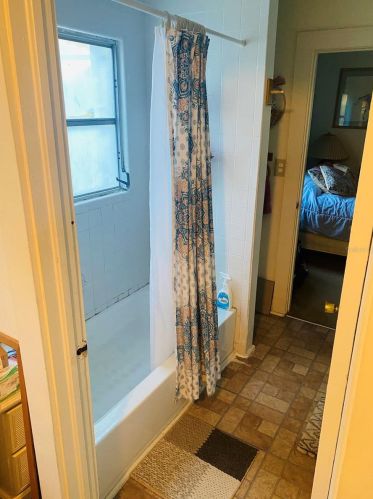 3616 Iowa Ave, Tampa FL 33616-2404 exterior