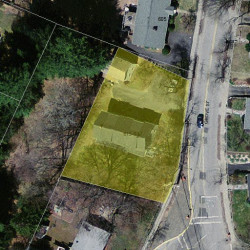 615 Grove St, Newton MA  02462-1316 aerial view