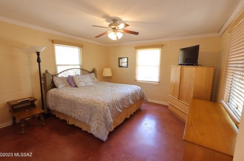 10700 Tanque Verde Rd, Tucson AZ 85749-9611 exterior