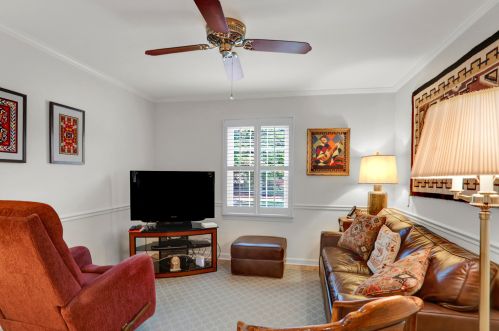 1612 Executive Park Ln, Atlanta GA 30329-3114 exterior