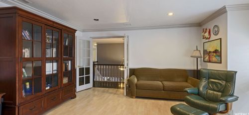 1925 Foxmoor Cir, Sandy UT 84092-5265 exterior