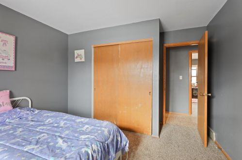 8117 Beechwood Ave, Milwaukee WI 53223-4964 exterior