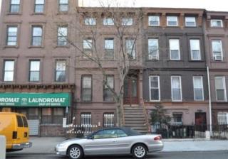 110 Macon St, Brooklyn NY  11216-2108 exterior