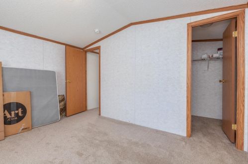 8 Rex Dr, Concord NH 03303-4166 exterior