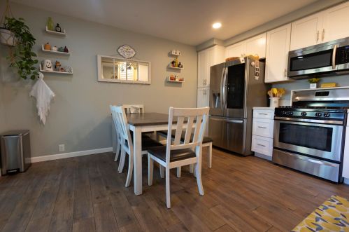 10894 Caravelle Pl, San Diego CA 92124-2039 exterior