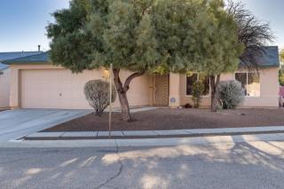 8964 Mcmurray Pl, Tucson AZ  85730-5753 exterior
