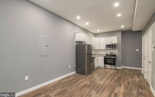 207 49 St, Philadelphia PA 19143-4444 exterior