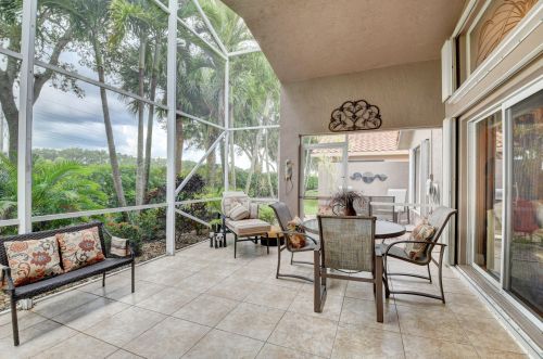 7650 Caprio Dr, Boynton Beach FL 33472-7370 exterior