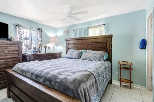 5278 Floridan Ave, Naples FL 34113-7896 exterior