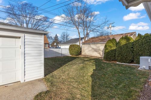 1019 109, Milwaukee WI 53214-2308 exterior