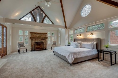 1289 Beech Vly Rd, Atlanta GA 30306-3123 exterior