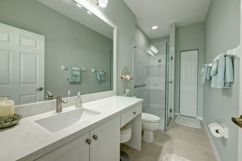 702 Southstar Dr, Fort Pierce FL 34949-9120 exterior