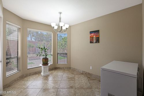 901 Beck Ln, Phoenix AZ  85022-3505 exterior